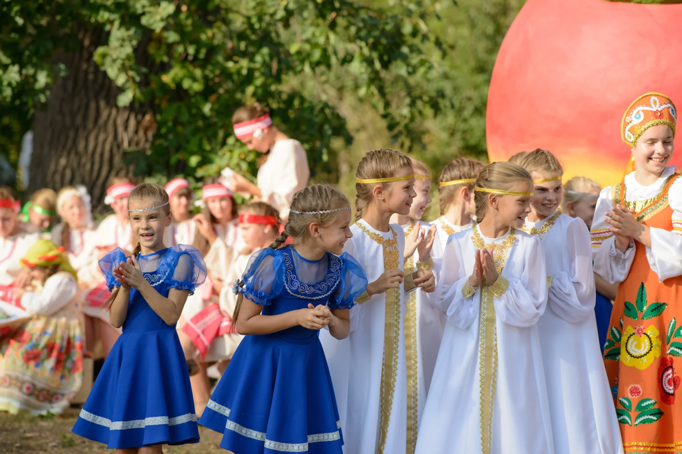 Праздник «У Мичурина в саду»