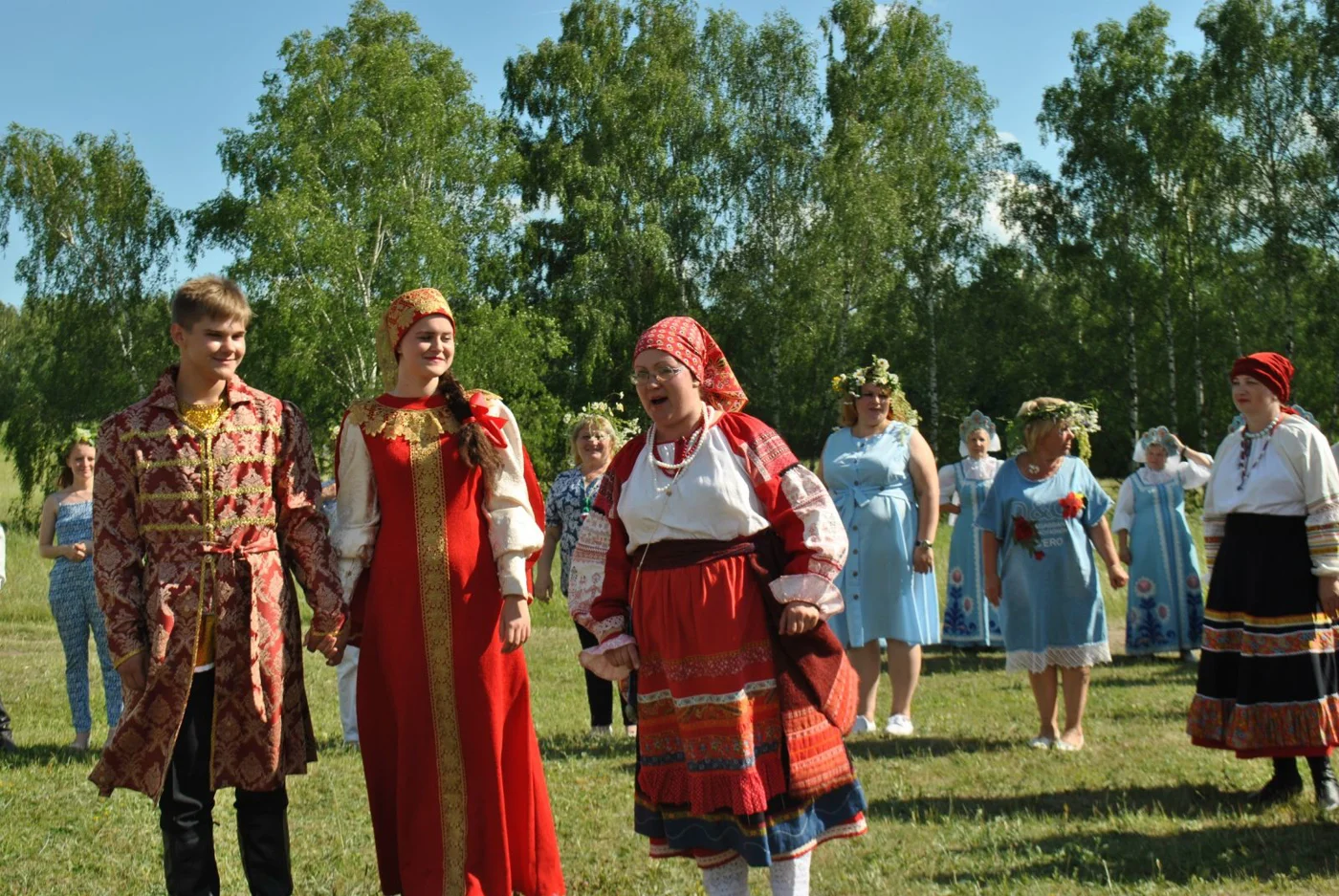 Культурная реконструкция свадебного обряда «Хороводы древнего Ярополча»