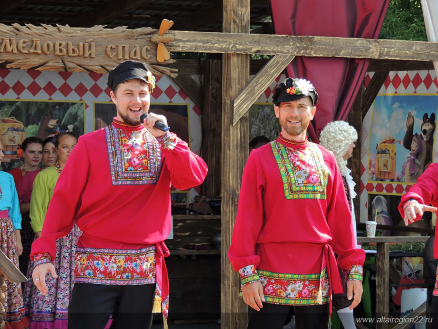 Медовый Спас на Алтае: ежегодный краевой праздник 