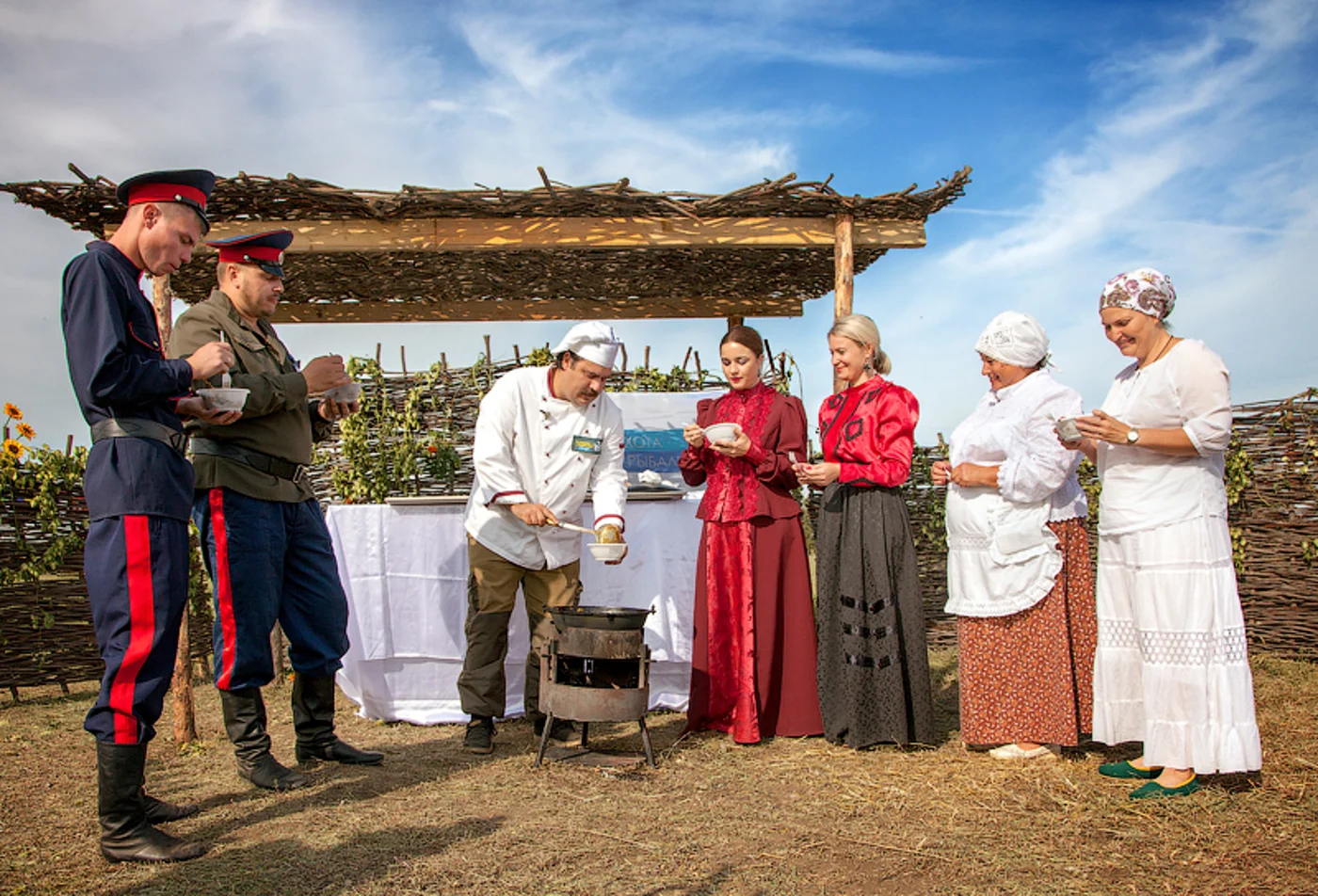 Литературно-этнографический праздник «Кружилинские Толо́ки»