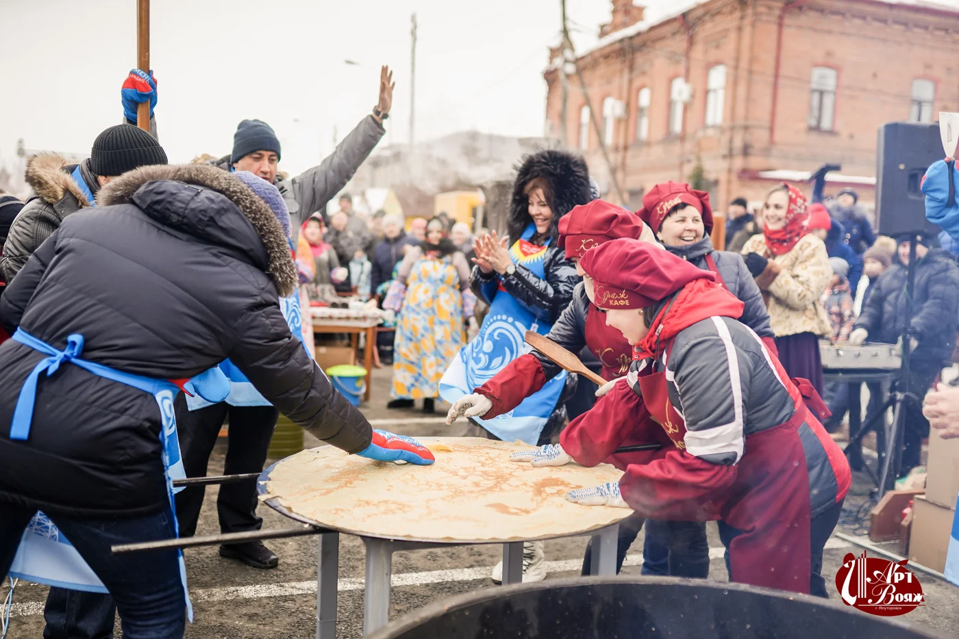 Посвящение в блинопёки.