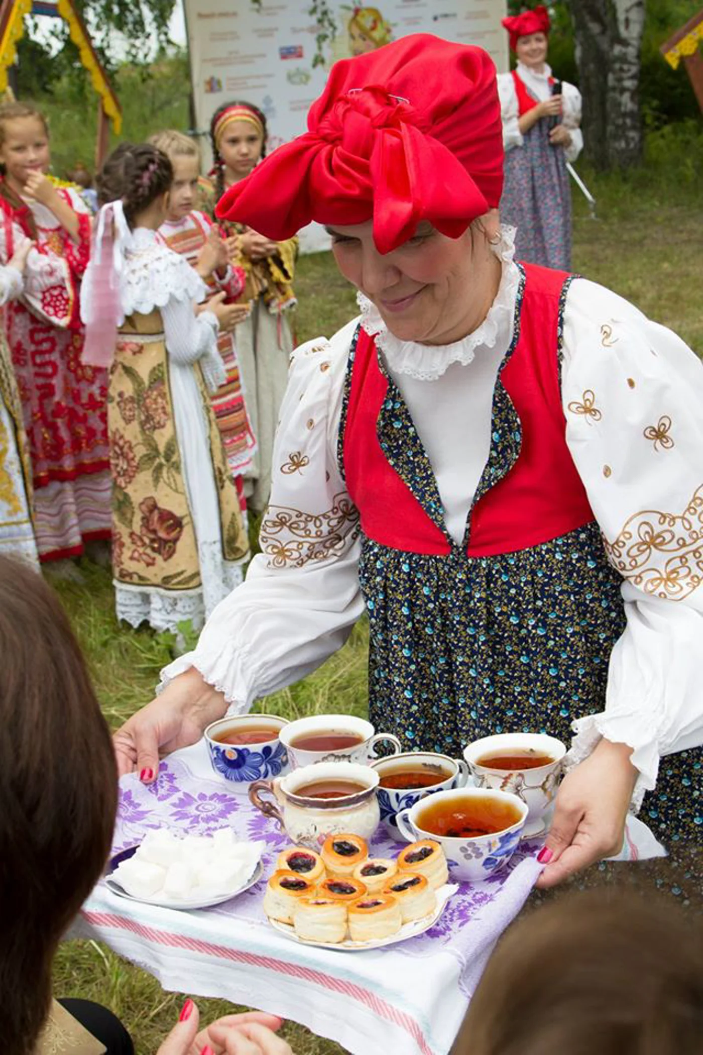  Фестиваль русского чая в Меховицах