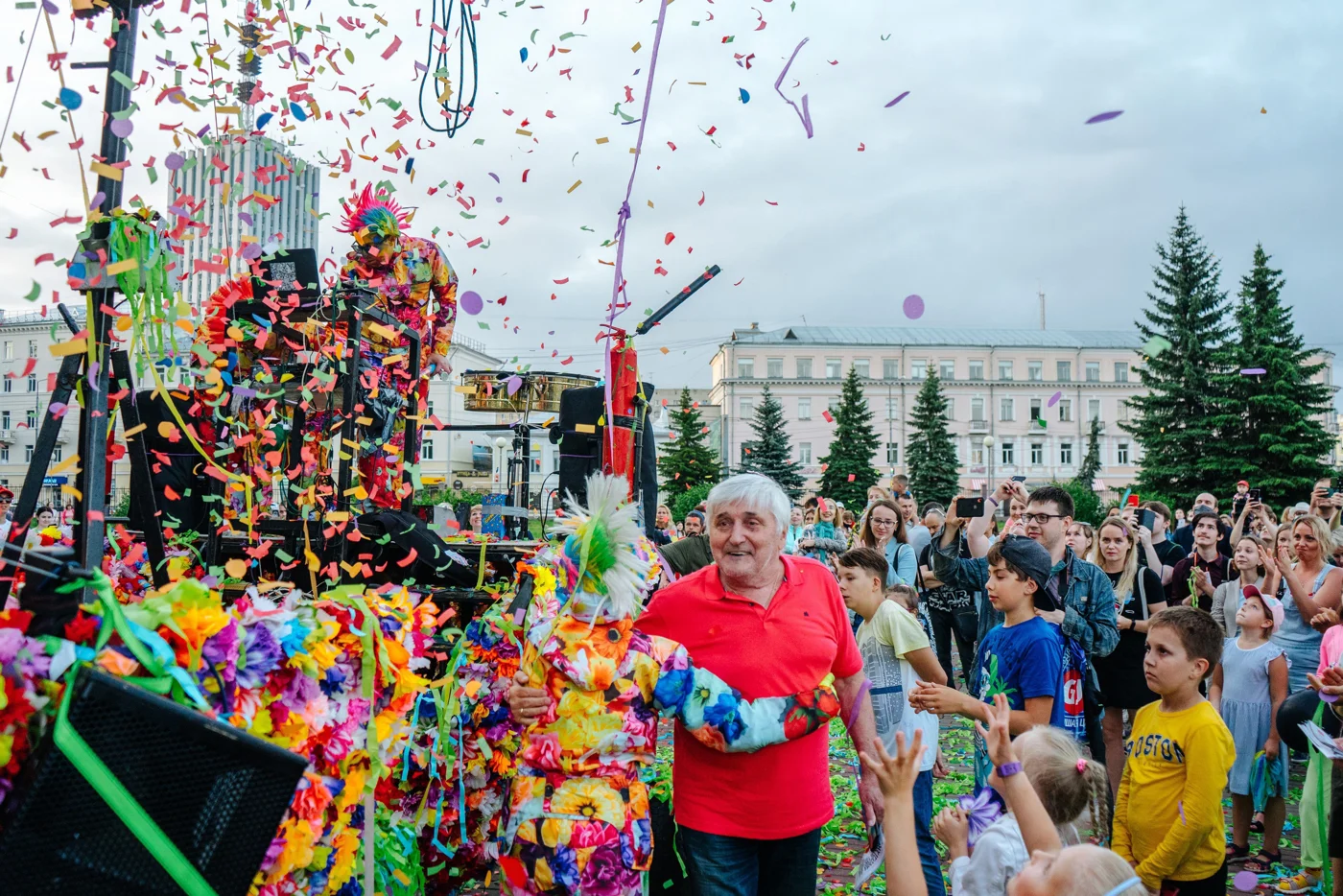 Международный фестиваль уличных театров 