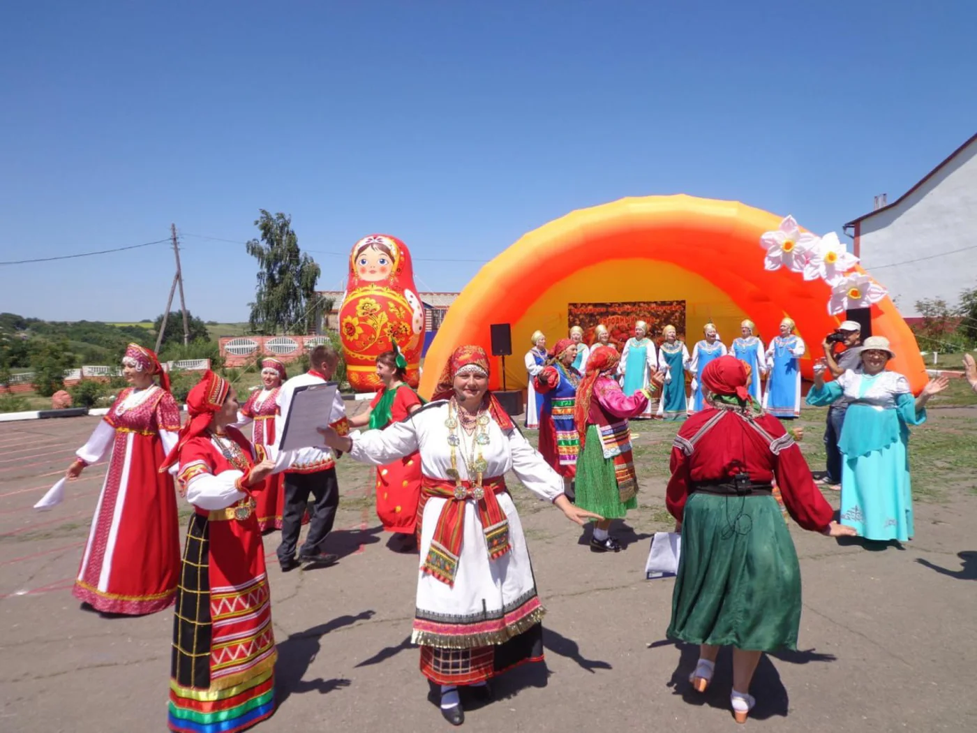 Межрайонный фестиваль-праздник садовой земляники «Ягодный рай»