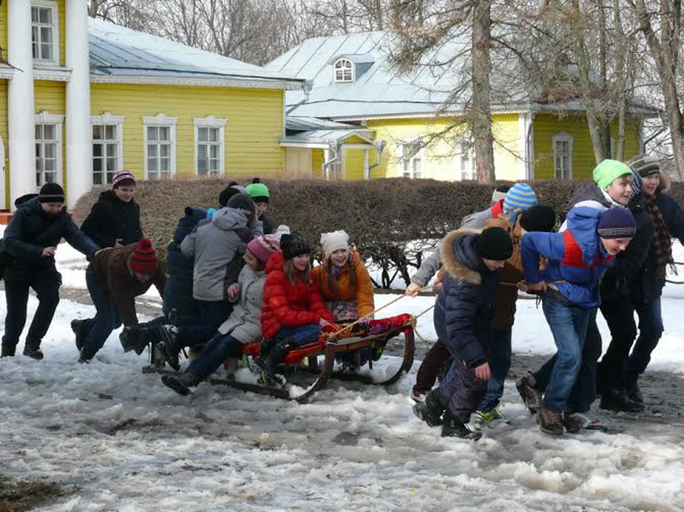 Масленичный балаган