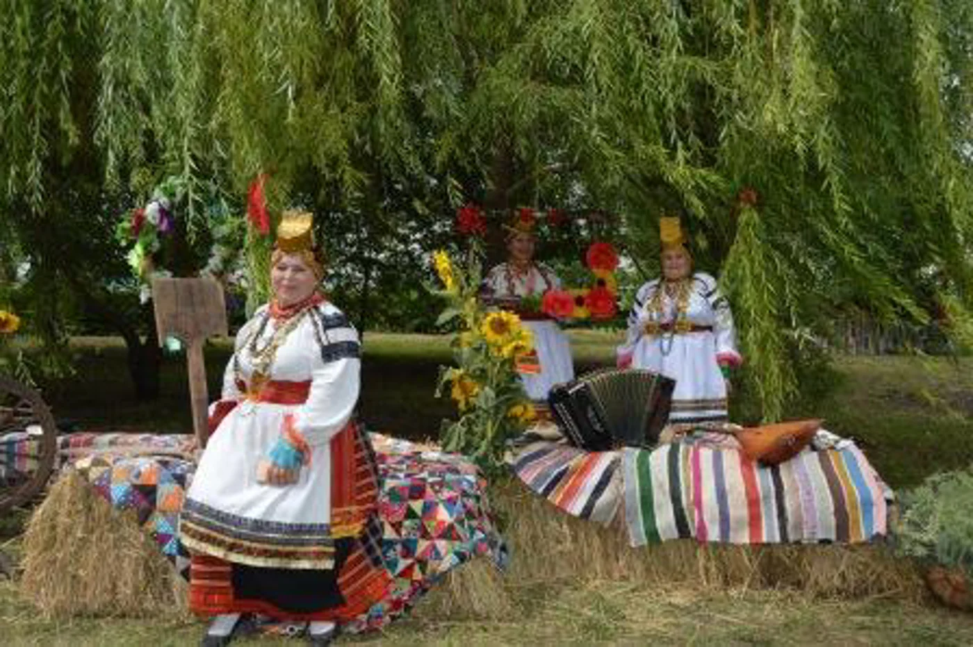 Межрегиональный фольклорный фестиваль «На родине Маничкиной», посвященный 95-летию со дня рождения заслуженного работника культуры РФ Маничкиной Ольги Ивановны