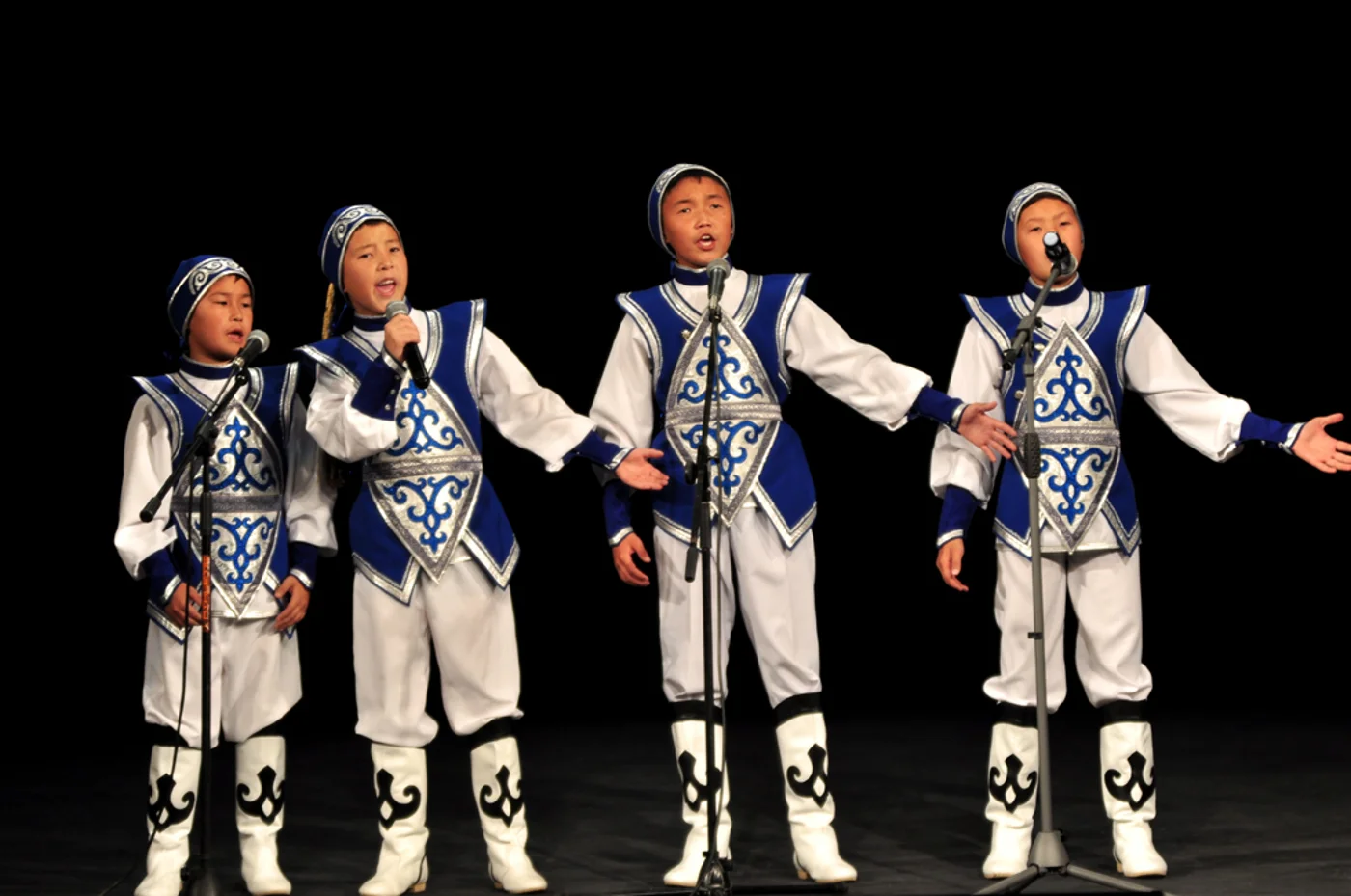 Международный Курултай сказителей
