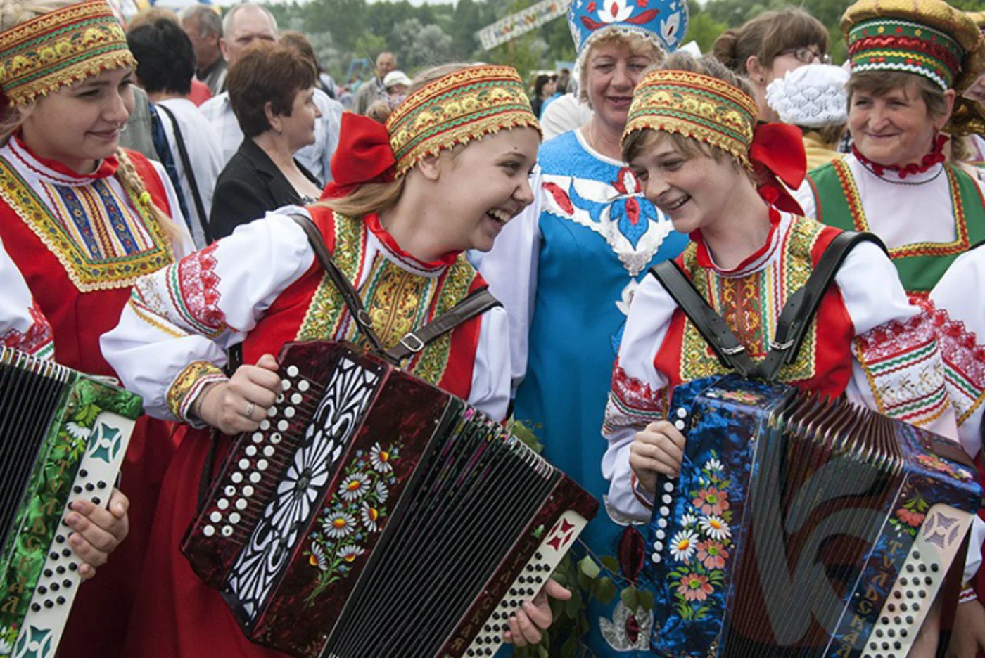  XI Межрегиональный фольклорный фестиваль «Лето красное»