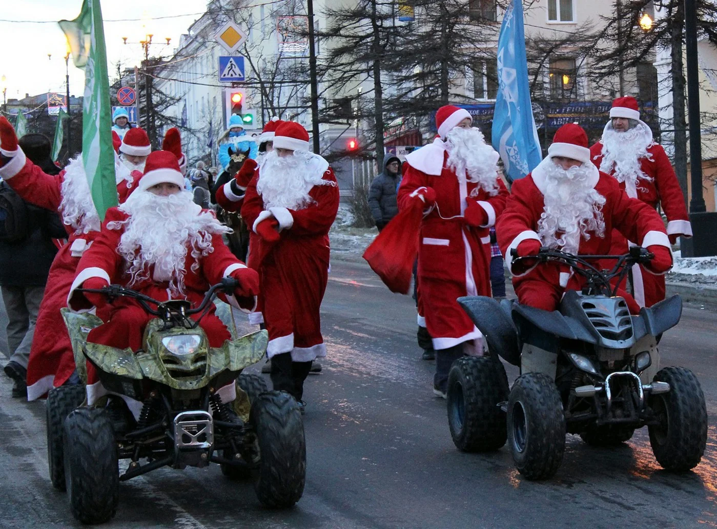 Шествие Дедов Морозов