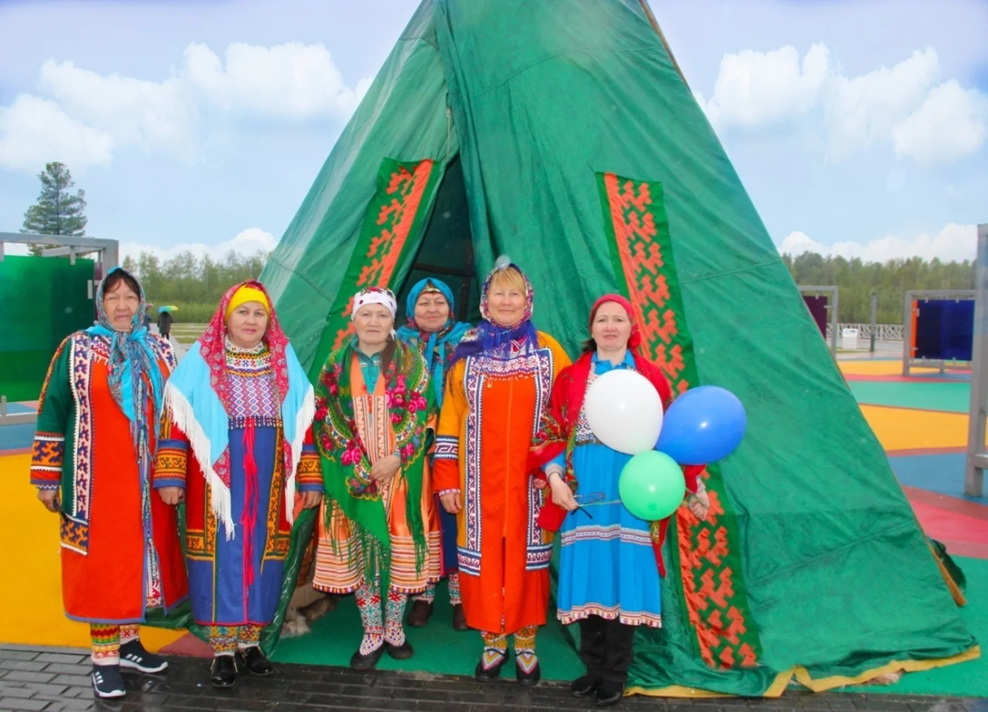 Открытый городской фестиваль национальных культур «Я люблю тебя, Россия!»