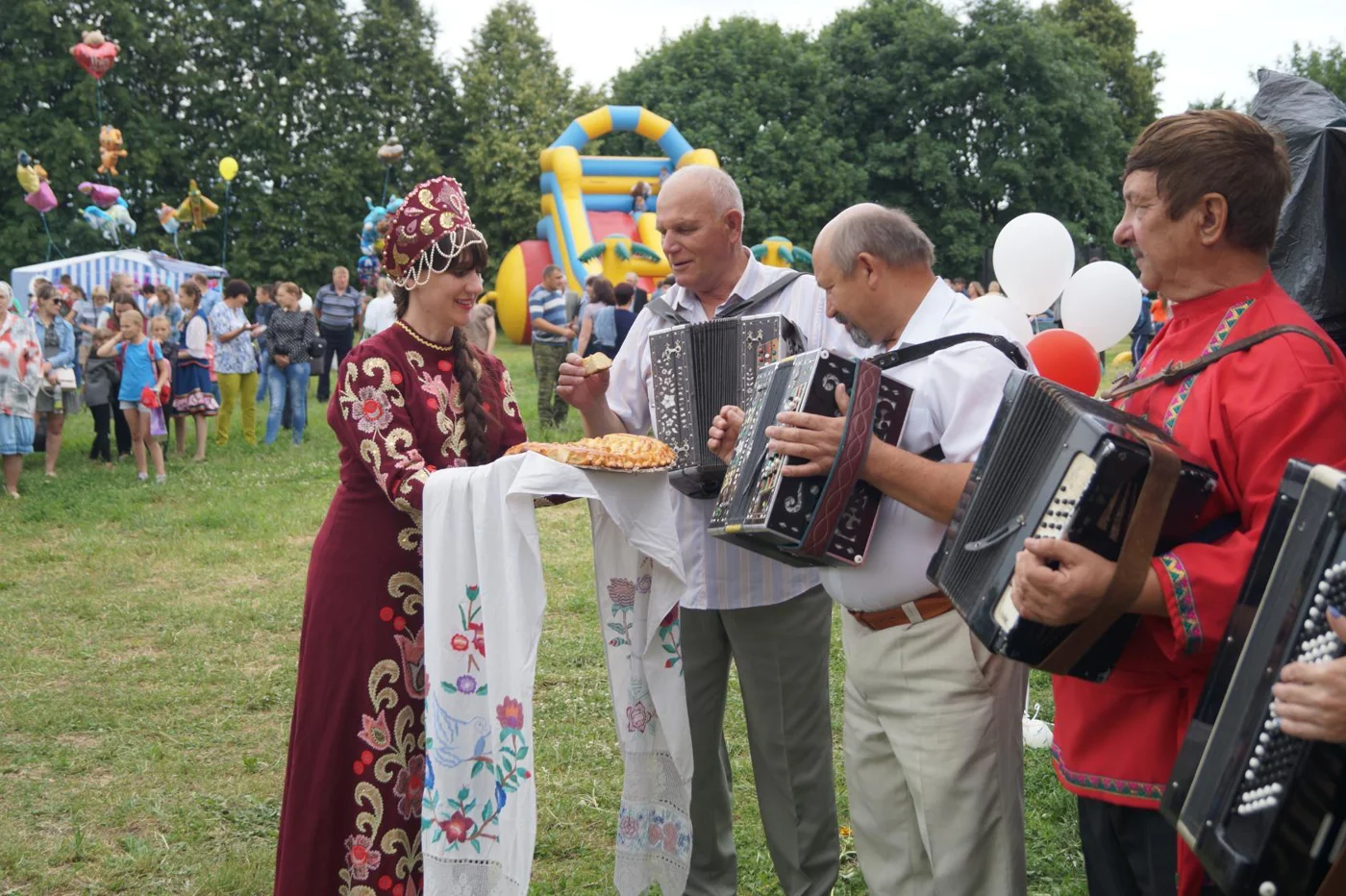 Фестиваль «Играй гармонь»