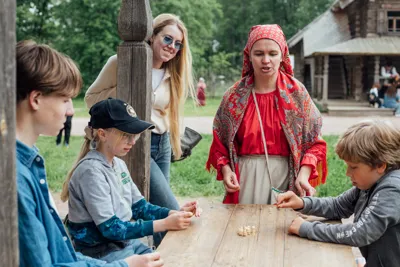 Этнографический праздник "Играть умеючи"