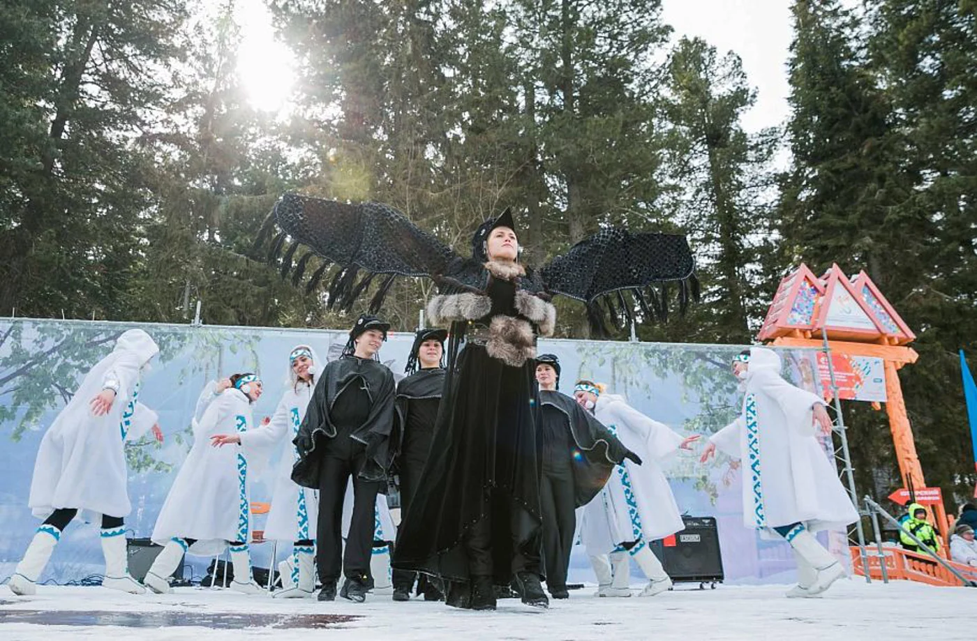 Окружной фольклорный праздник коренных малочисленных народов Севера «Вороний день»