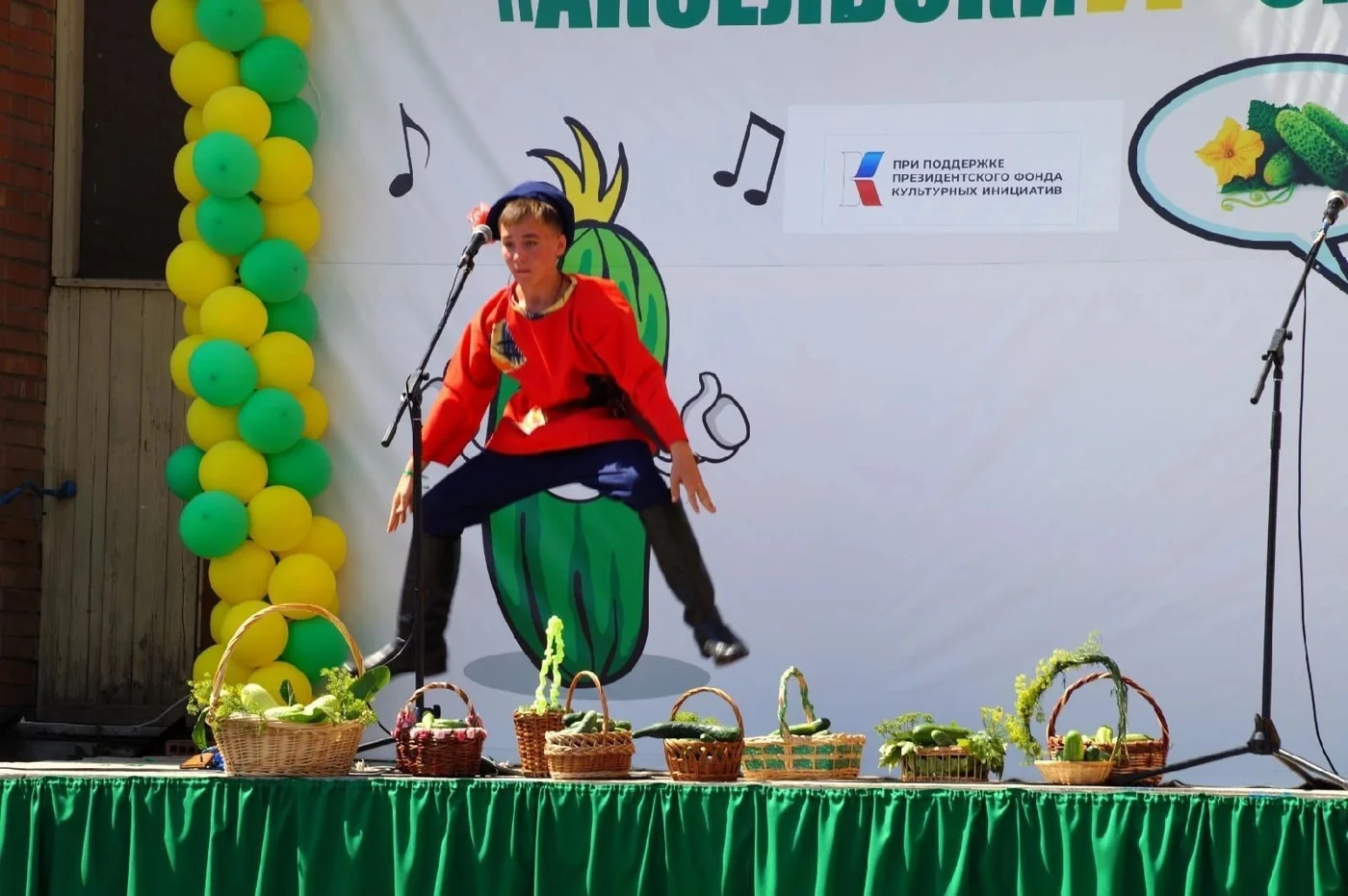 Межрайонный гастрономический фестиваль "Аксельский огурец"