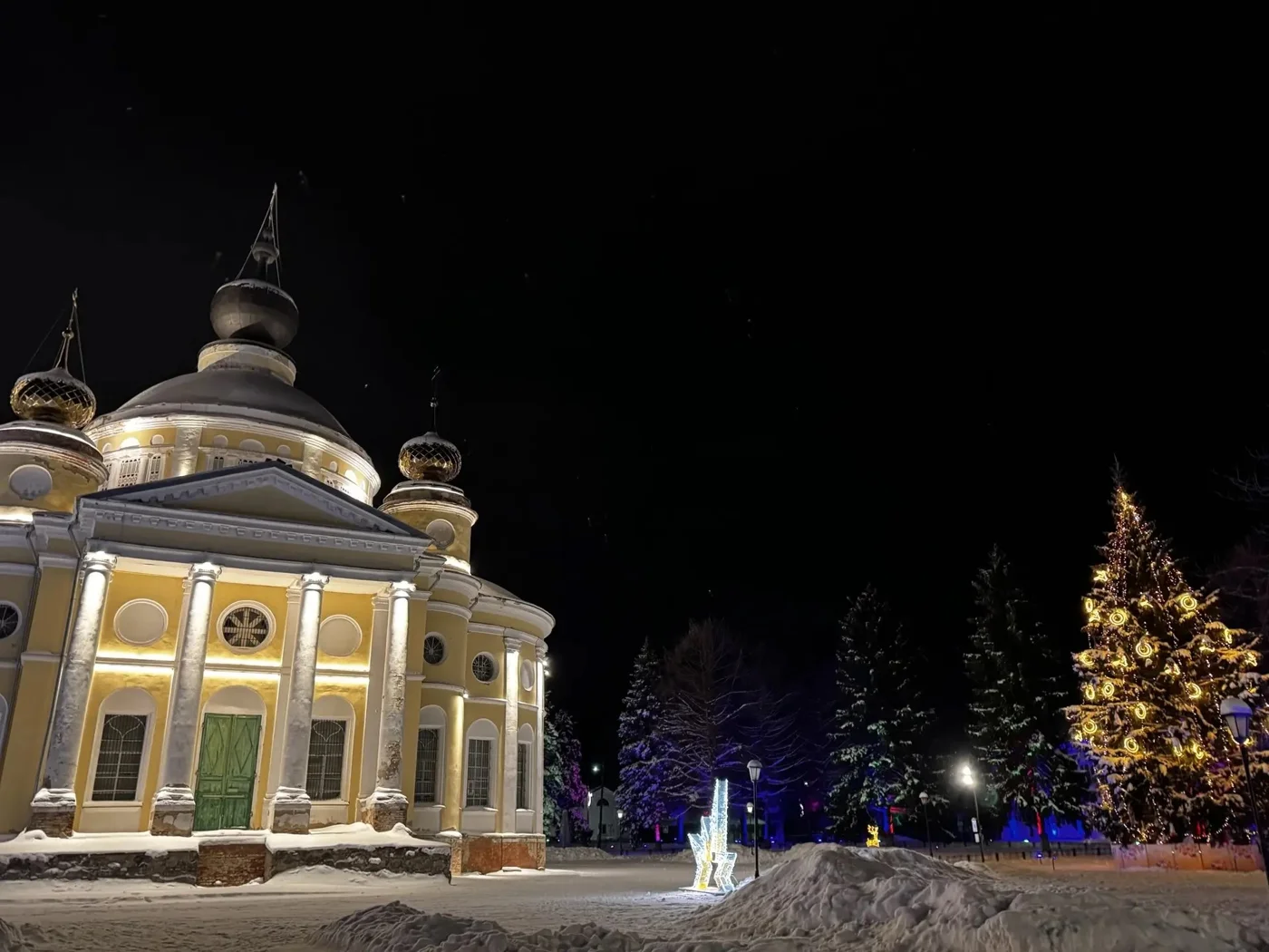 Мышкин.Огни провинциального города