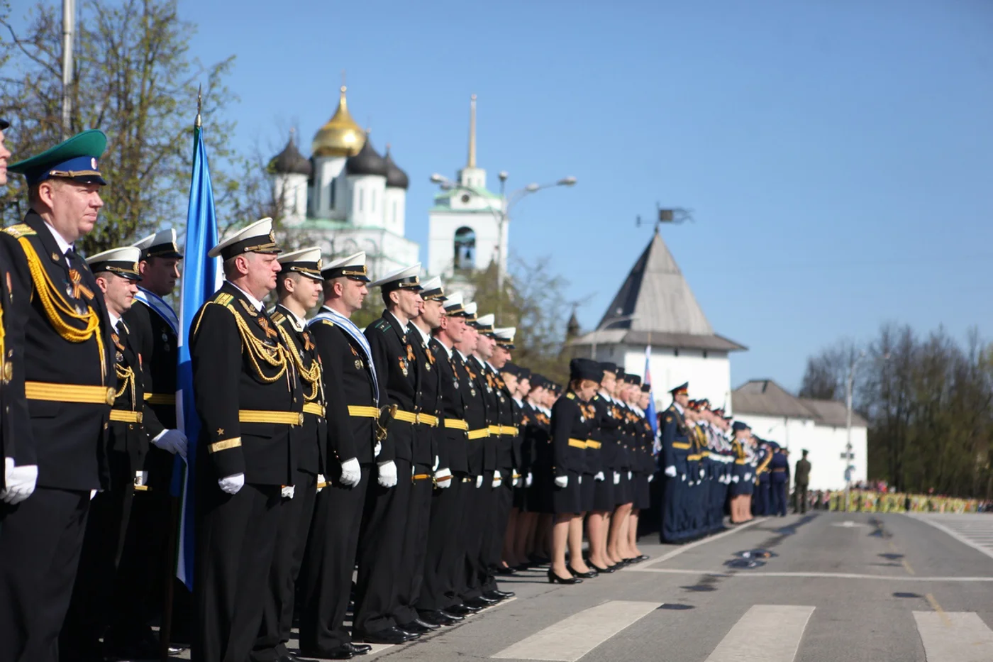 День Победы у Псковского Кремля