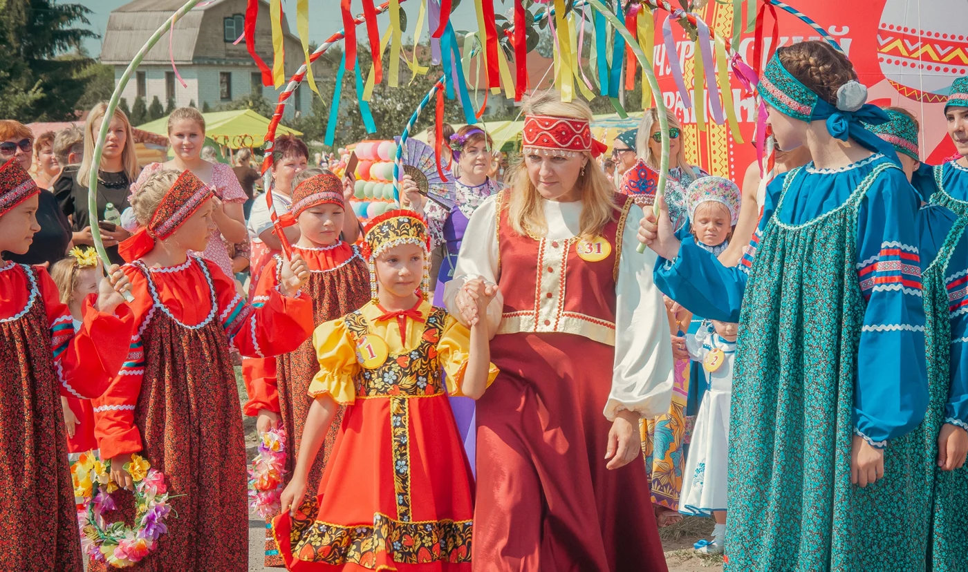 Праздник русского сарафана