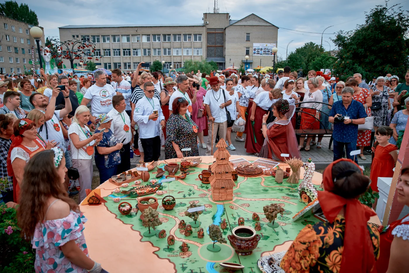 Фестиваль "Вишневарово" в Уварово. Конкурс "Вишнёвое изобилие".
