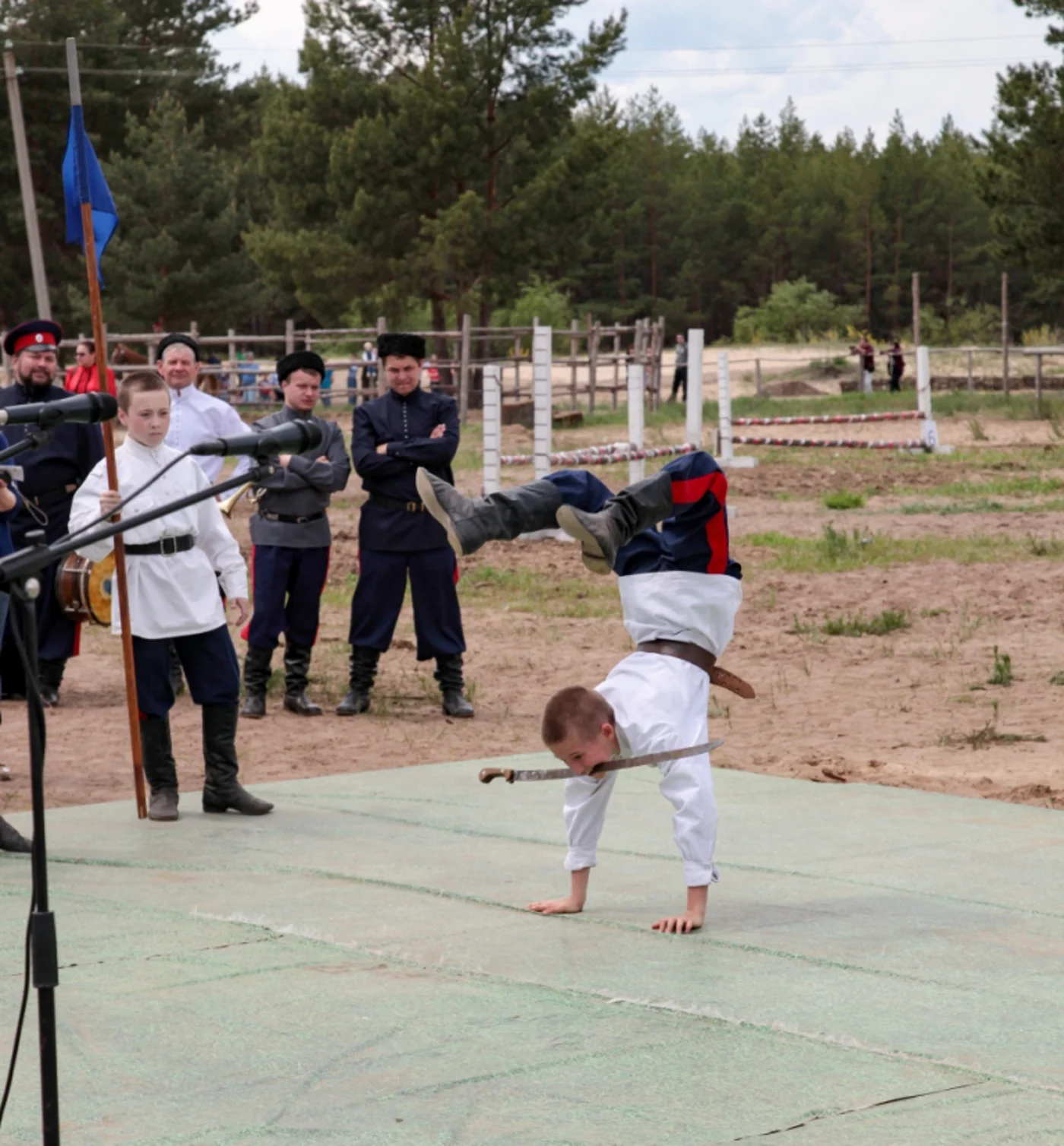 Литературно-этнографический праздник «Конь казаку всего дороже»