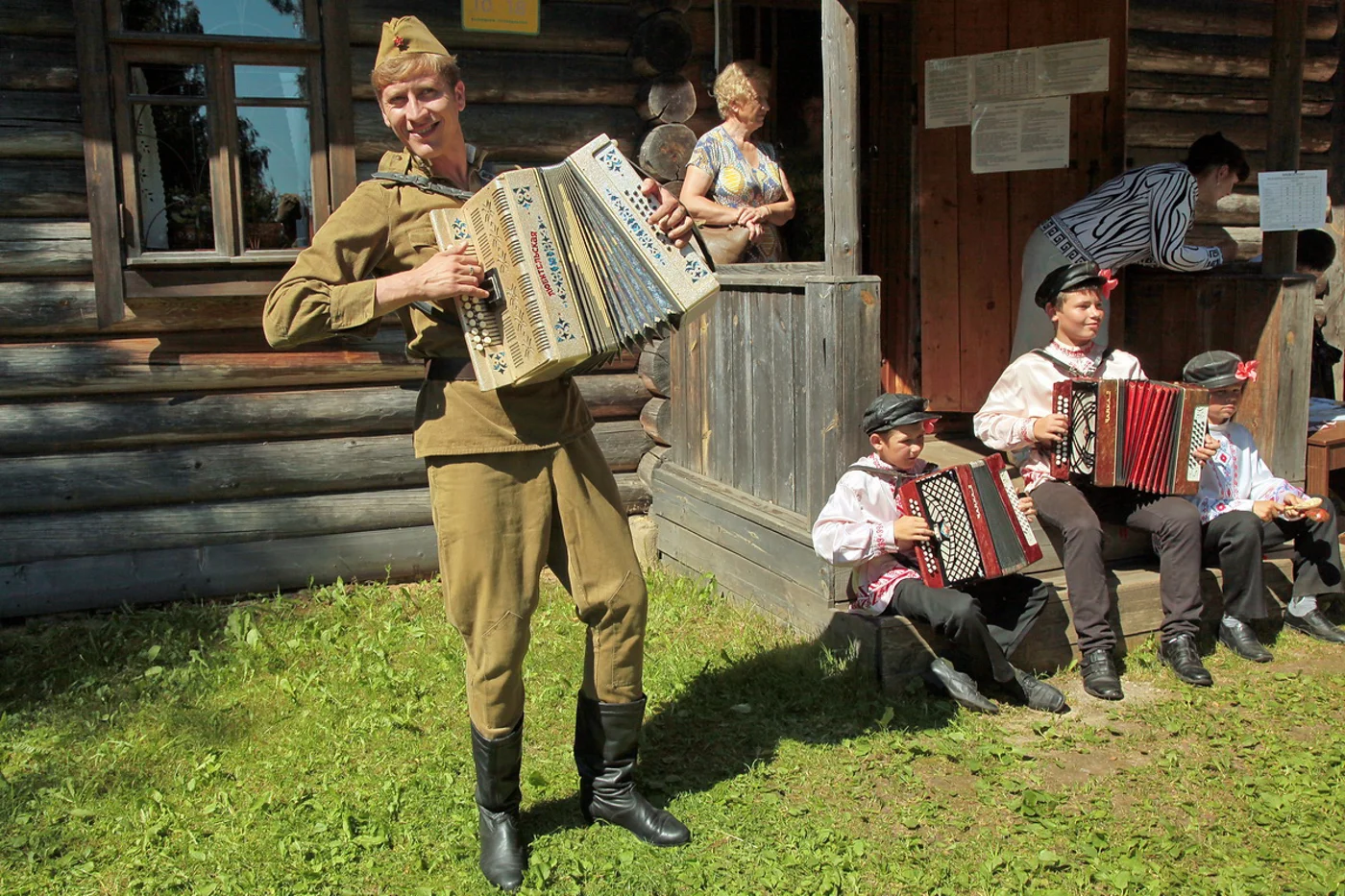 Театрализованный праздник «Оживший хутор»